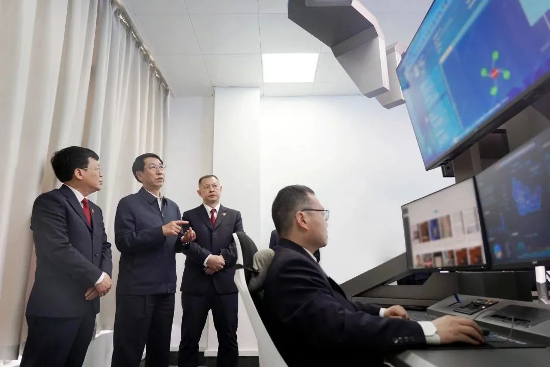 省檢察院黨組書記、檢察長段文龍到新鄉(xiāng)檢察機關(guān)調(diào)研